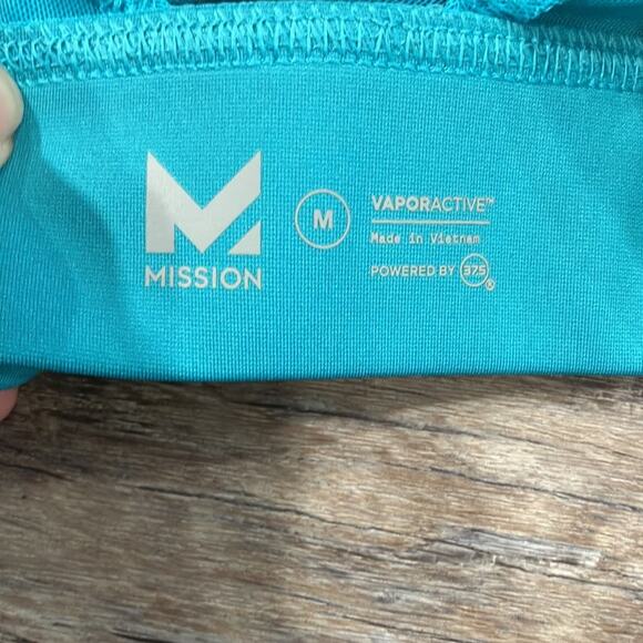 NWT MISSION VaporActive Sensory Cross Back Medium Impact Sports Bra M - Picture 7 of 8